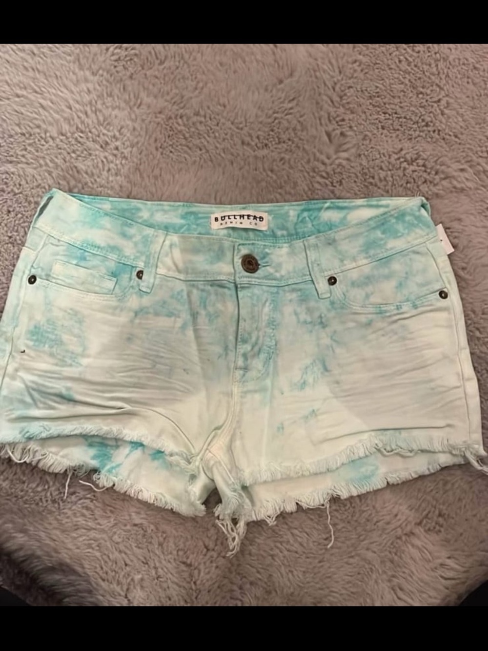 Bullhead Aqua Tie-Dye Frayed Hem Jean Shorts